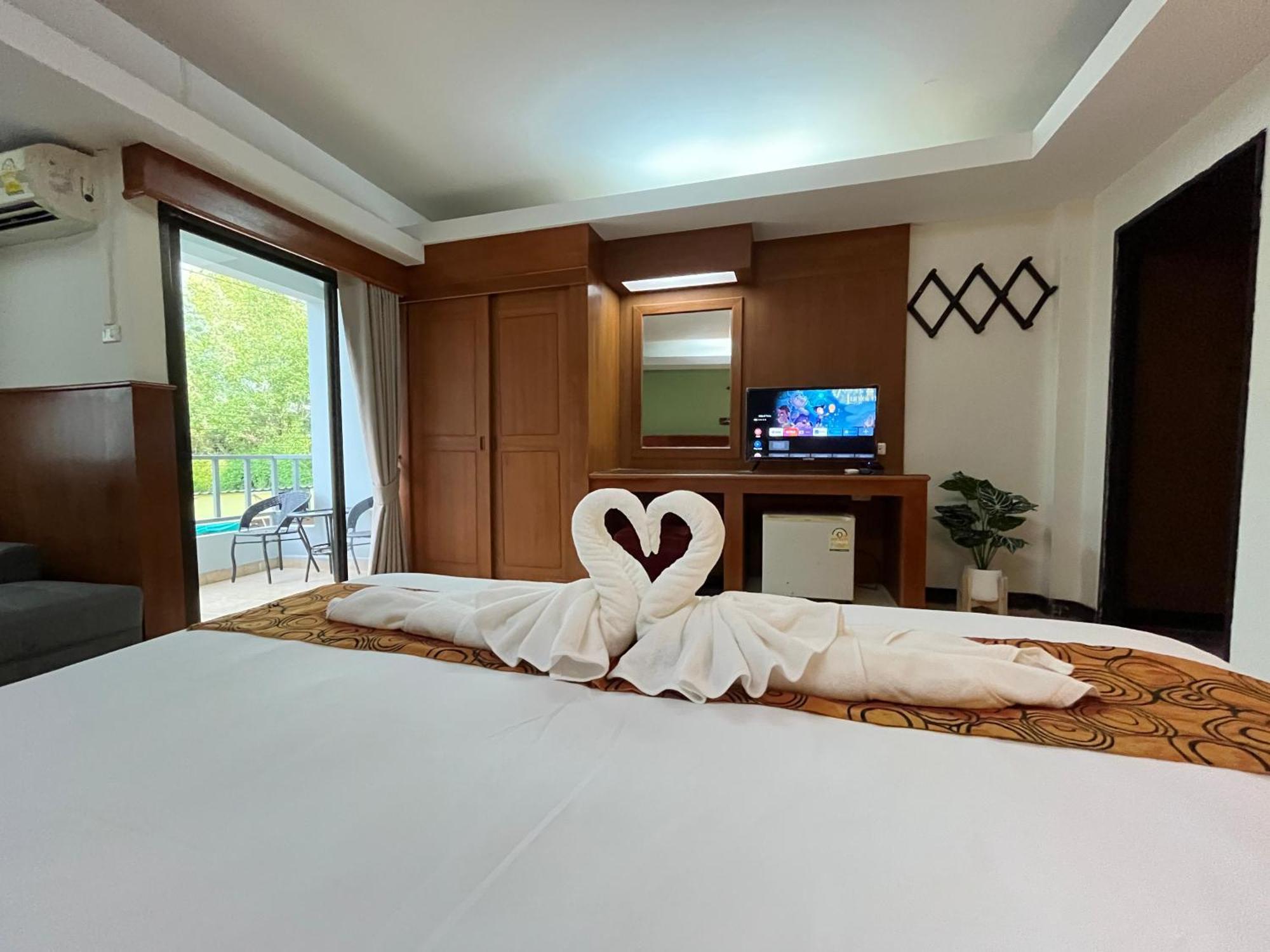 The Atnal Lanta Budget And Eco Friendly Hotel In Koh Lanta Exterior photo